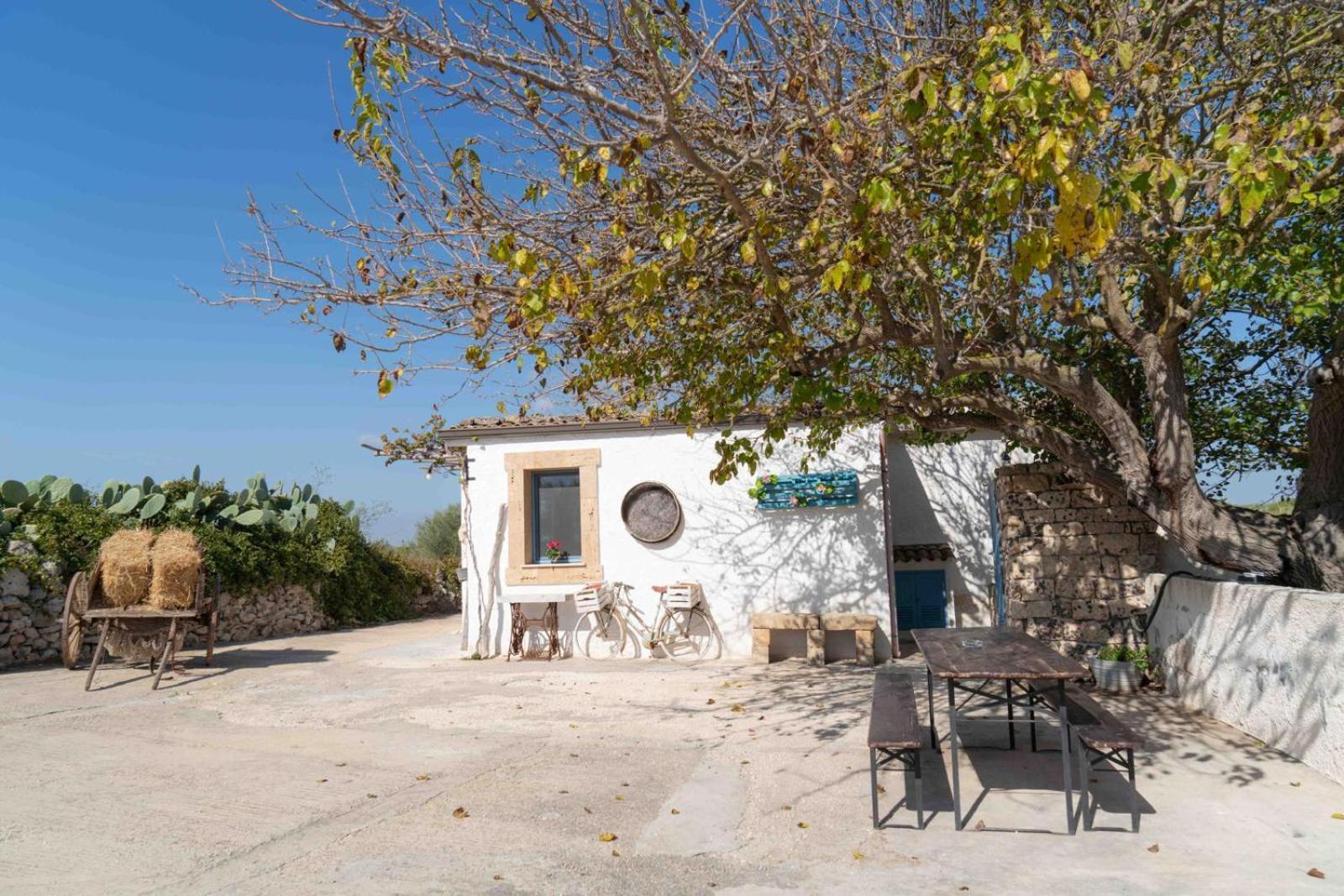 Villa Casale Scirbia à Marzamemi Extérieur photo